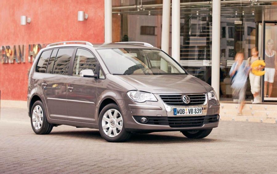  Volkswagen Touran 2007 года  (фото 5 из 74)
